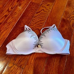 Victoria’s Secret Swarovski Crystal Push Up Bra - Size 34B. NWT